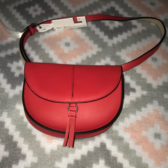 🆕 BCBGENERATION red belt bag 🍁 - Picture 5 of 6